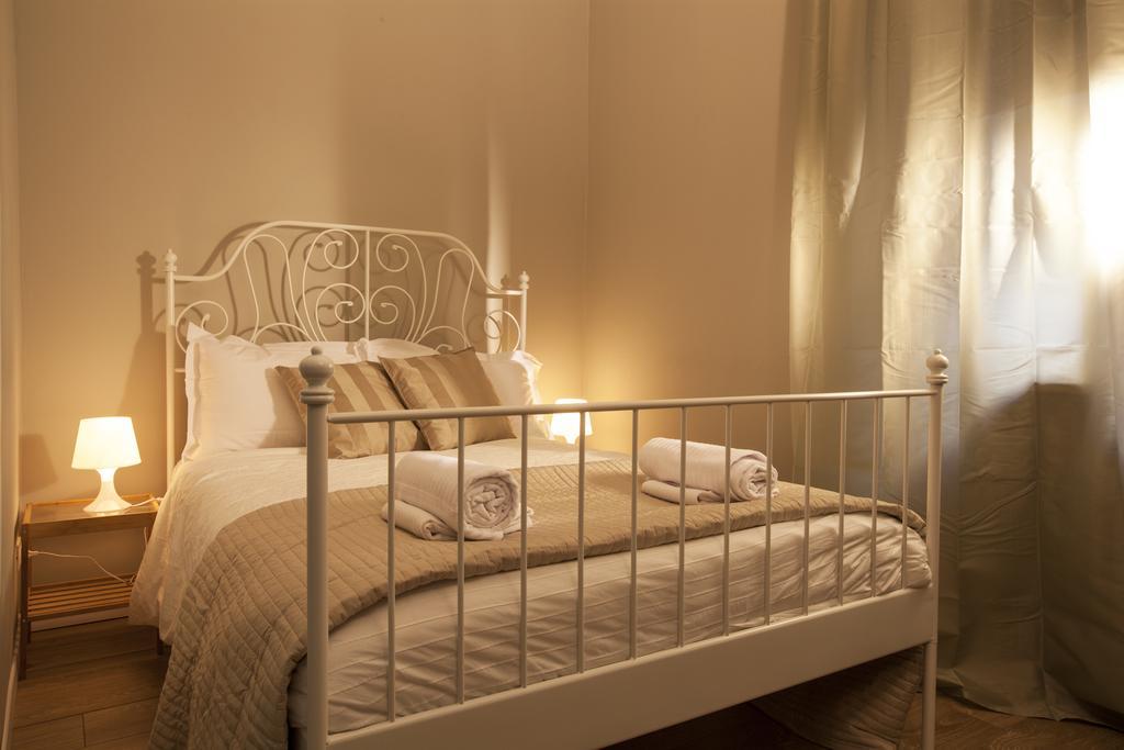 Un Attimo A Couette-café Rome